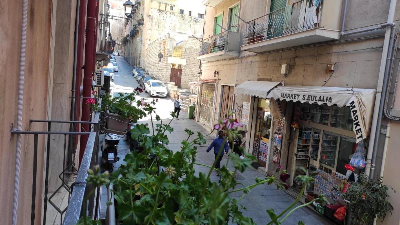 Yaki Domo Cagliari Exterior foto